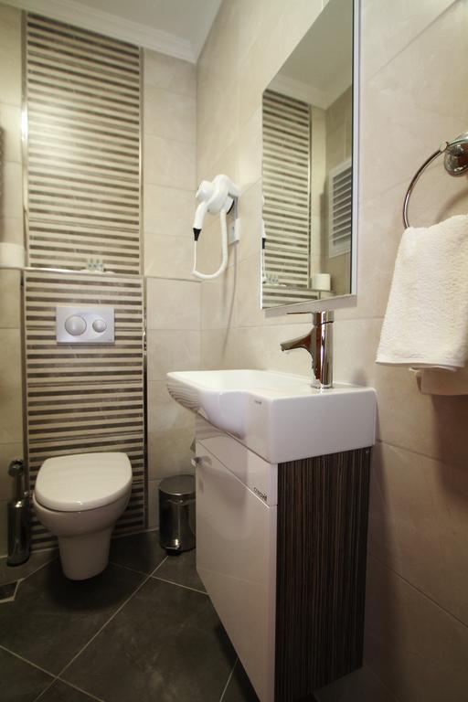Goren Hotel Кешме Номер фото